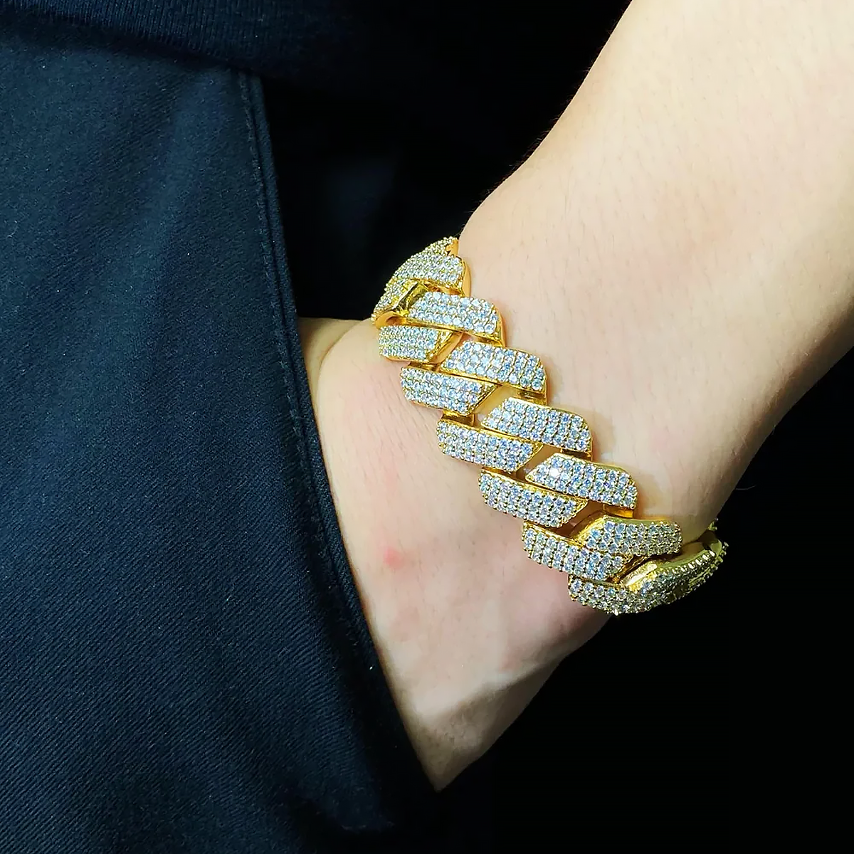 GYMON. | 19MM Cuban Link Armband (Goud)